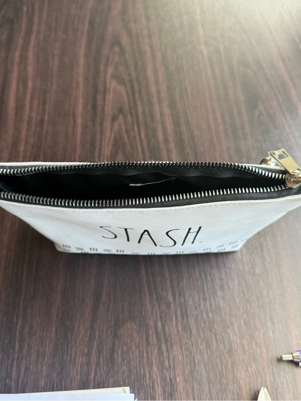 Rae Dunn STASH Makeup Bag Zip Pouch Tassel Pull White/Black PVC Polyester